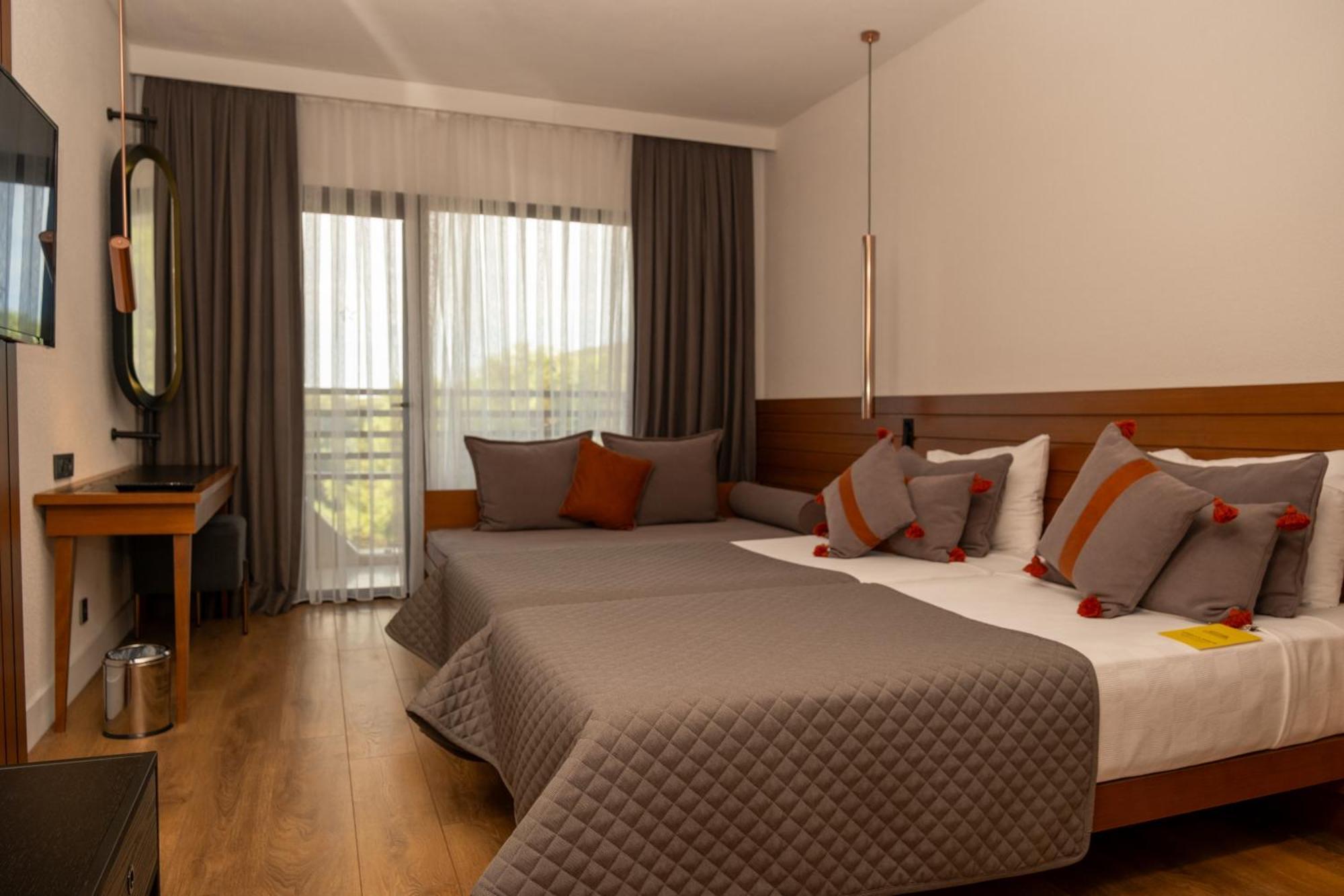 Tui Magic Life Sarigerme Hotell Exteriör bild